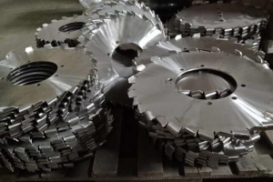 熱噴涂廠家?guī)懔私鉄釃娡砍Ｒ?jiàn)的修復(fù)類型有哪些？